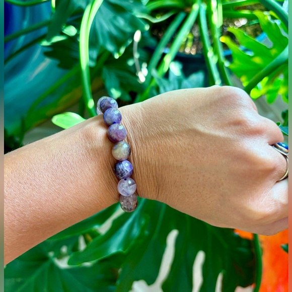 Chevron Amethyst bracelet (one) - Picture 3 of 4